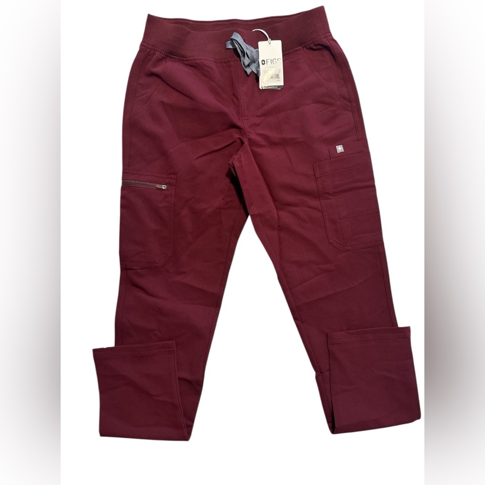 FIGS- Women’s Yola with Yoga Waistband Tall Skinny scrub Pants in burgundy